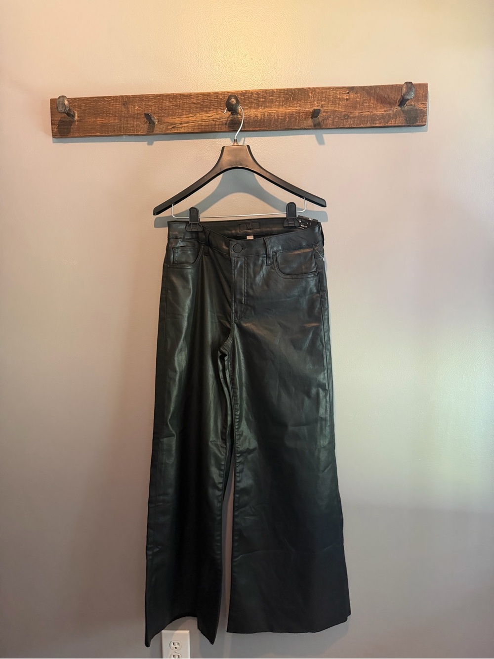 Kut from the Kloth Black Faux Leather Wide-Leg Pants